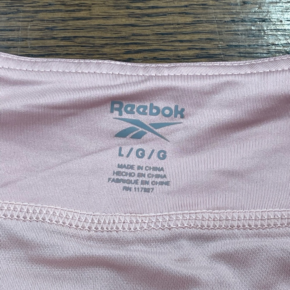 Reebok mauve all day vector shorts - Picture 3 of 4